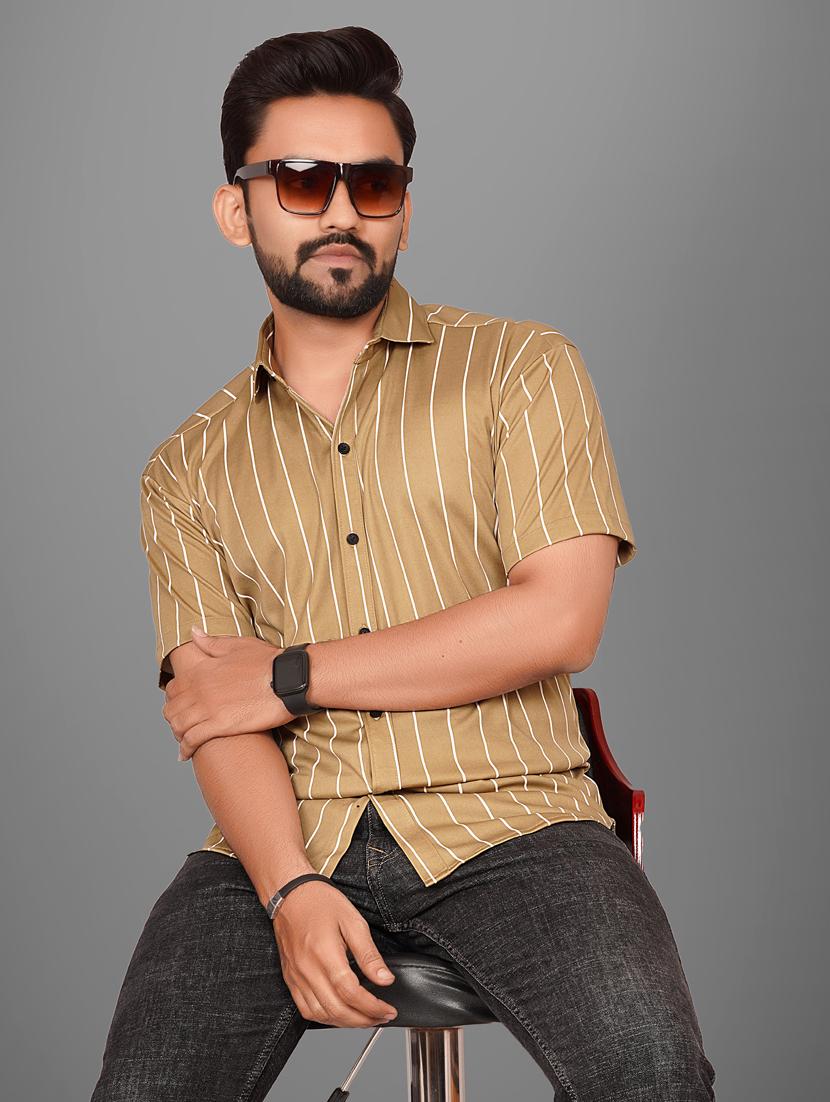 men short sleeved striped casual shirt - 21311993 - Standard Image - 1