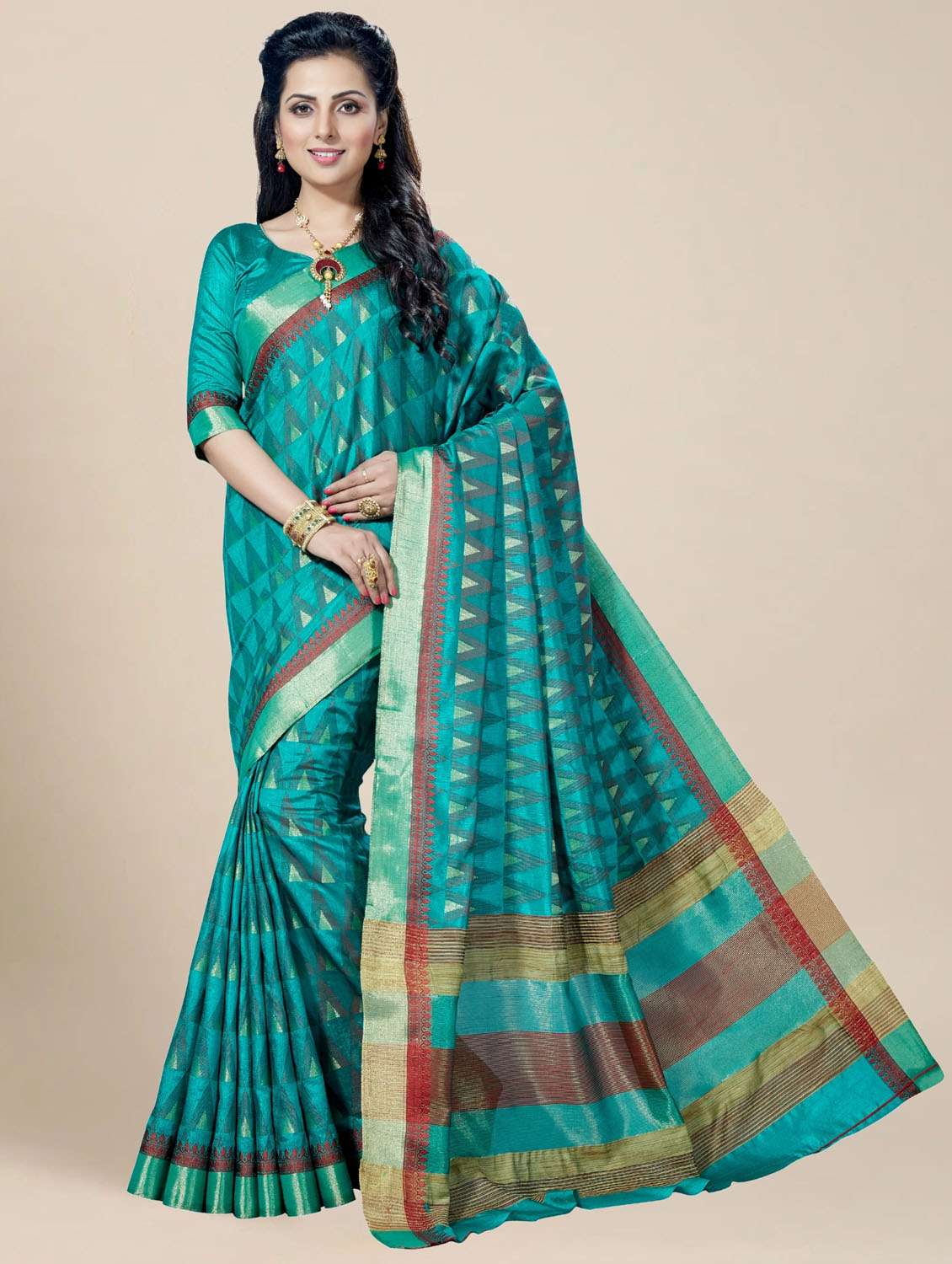 women self design kanjivaram saree with blouse