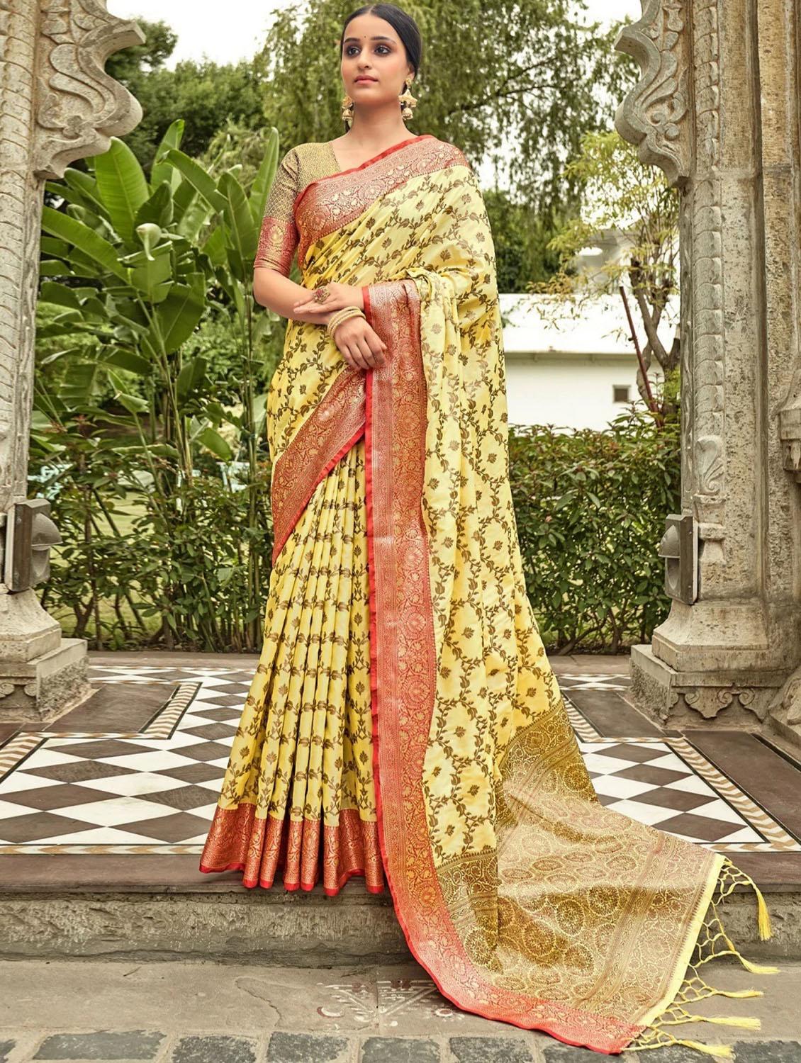 women self design banarasi saree with blouse - 21317354 -  Zoom Image - 0