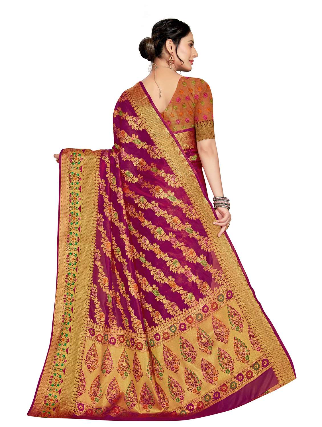 women self design banarasi saree with blouse - 21317544 -  Standard Image - 1