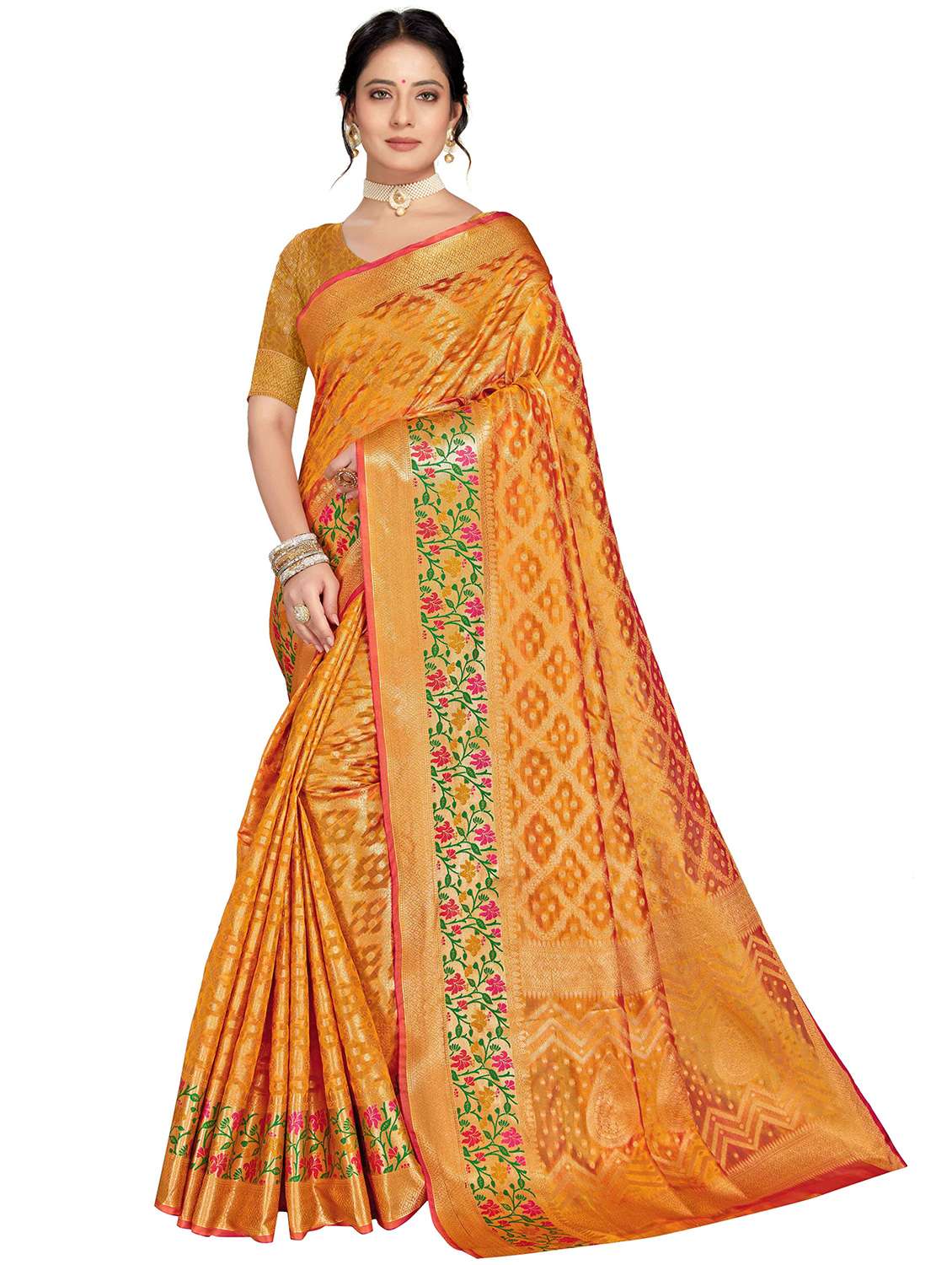 women self design banarasi saree with blouse