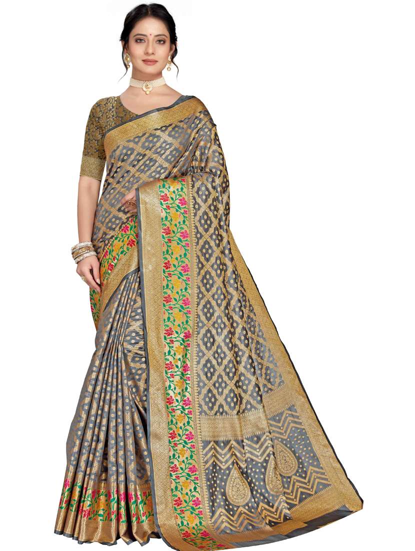 women self design banarasi saree with blouse