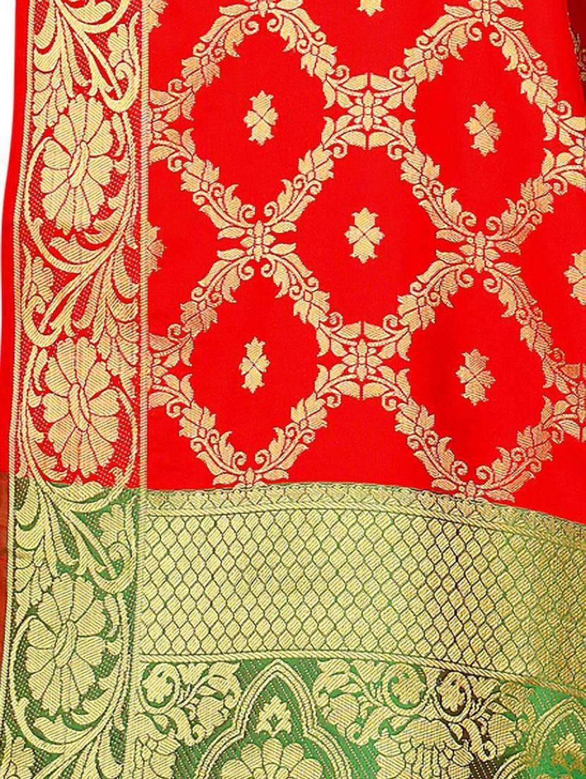 women self design banarasi saree with blouse - 21317718 - Standard Image - 4