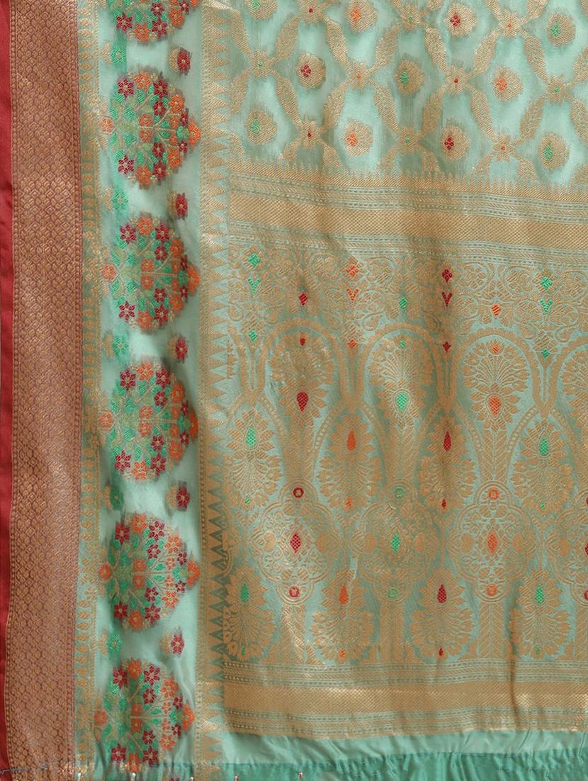 women self design banarasi saree with blouse - 21317978 - Standard Image - 4