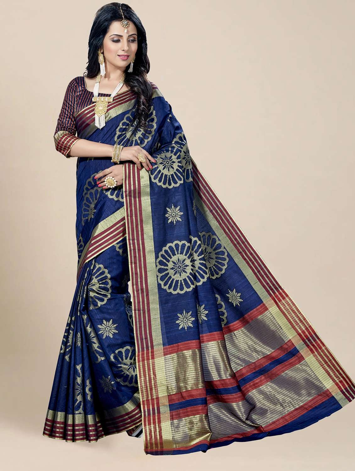 women self design banarasi saree with blouse