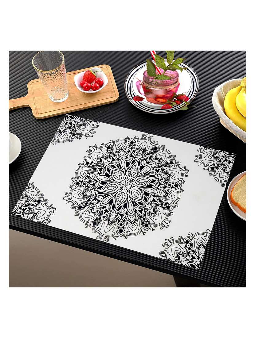 rectangular pack of 6 table placemat (white, pvc) - 21319114 -  Standard Image - 1