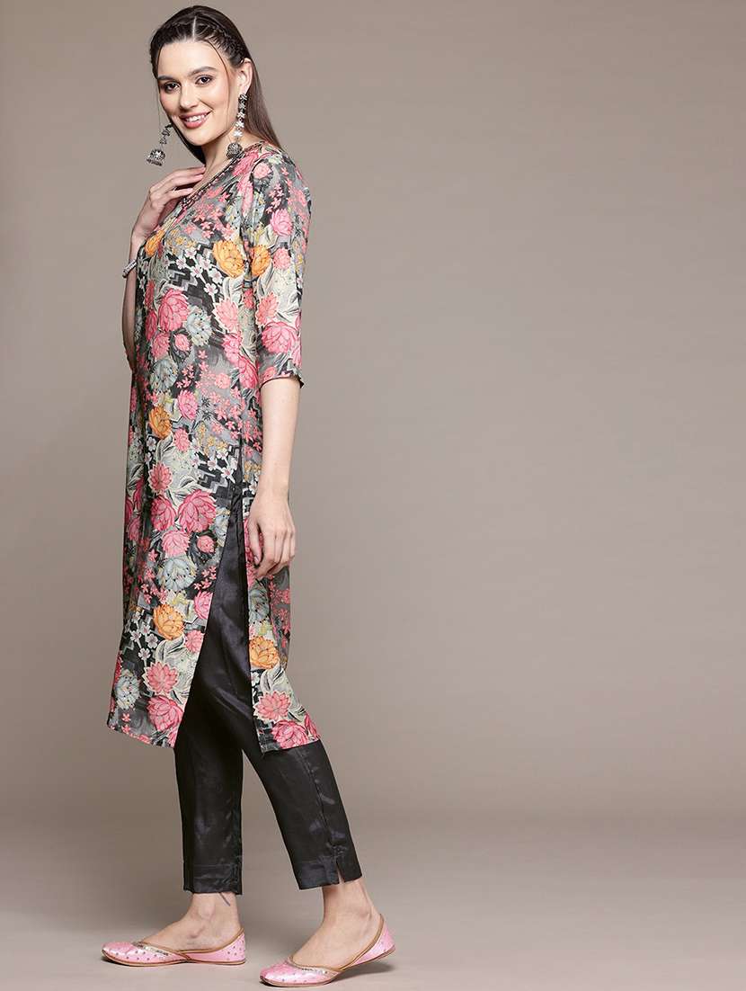 women three quarter sleeve kurta pant with dupatta set - 21320640 -  Standard Image - 1