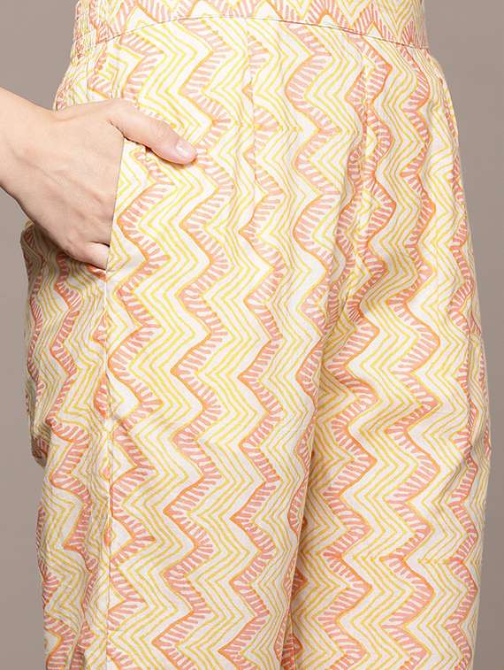 women three quarter sleeve kurta pant with dupatta set - 21320649 -  Standard Image - 4