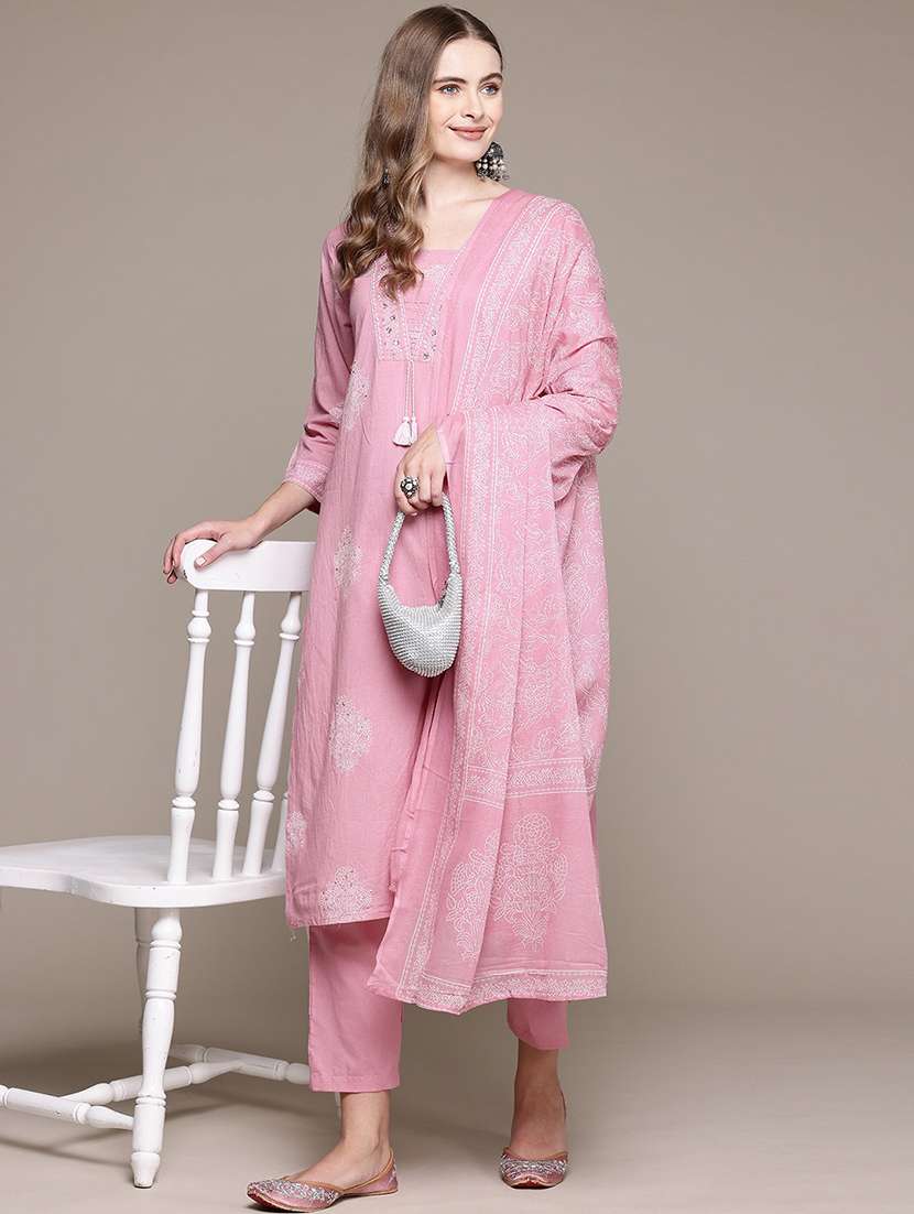 women three quarter sleeve kurta pant with dupatta set - 21320663 -  Standard Image - 1