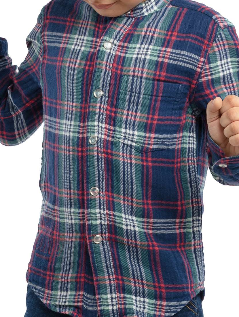 boys checks casual shirt - 21321803 - Standard Image - 4