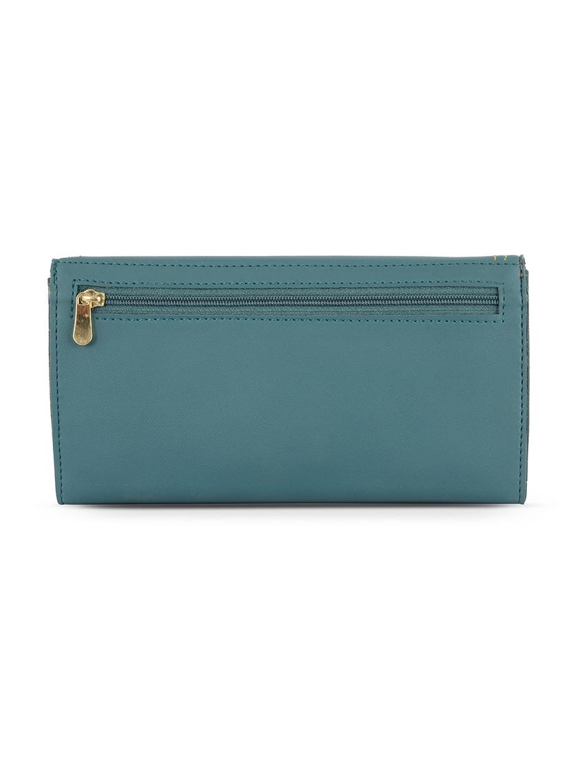 green pvc wallet - 21323894 -  Standard Image - 1