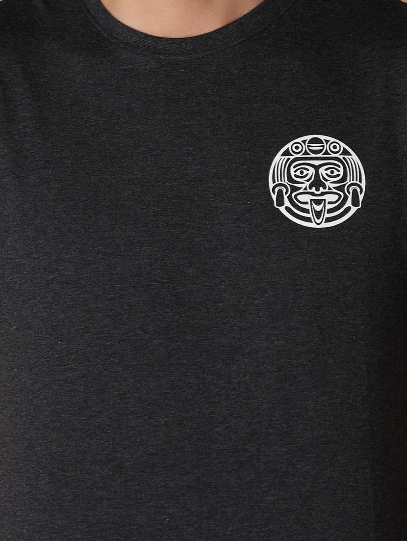 men round neck short sleeves t-shirt - 21325031 -  Standard Image - 4