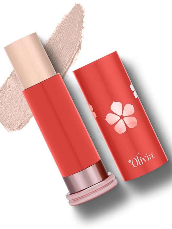 women stick formulataion beauty foundation
