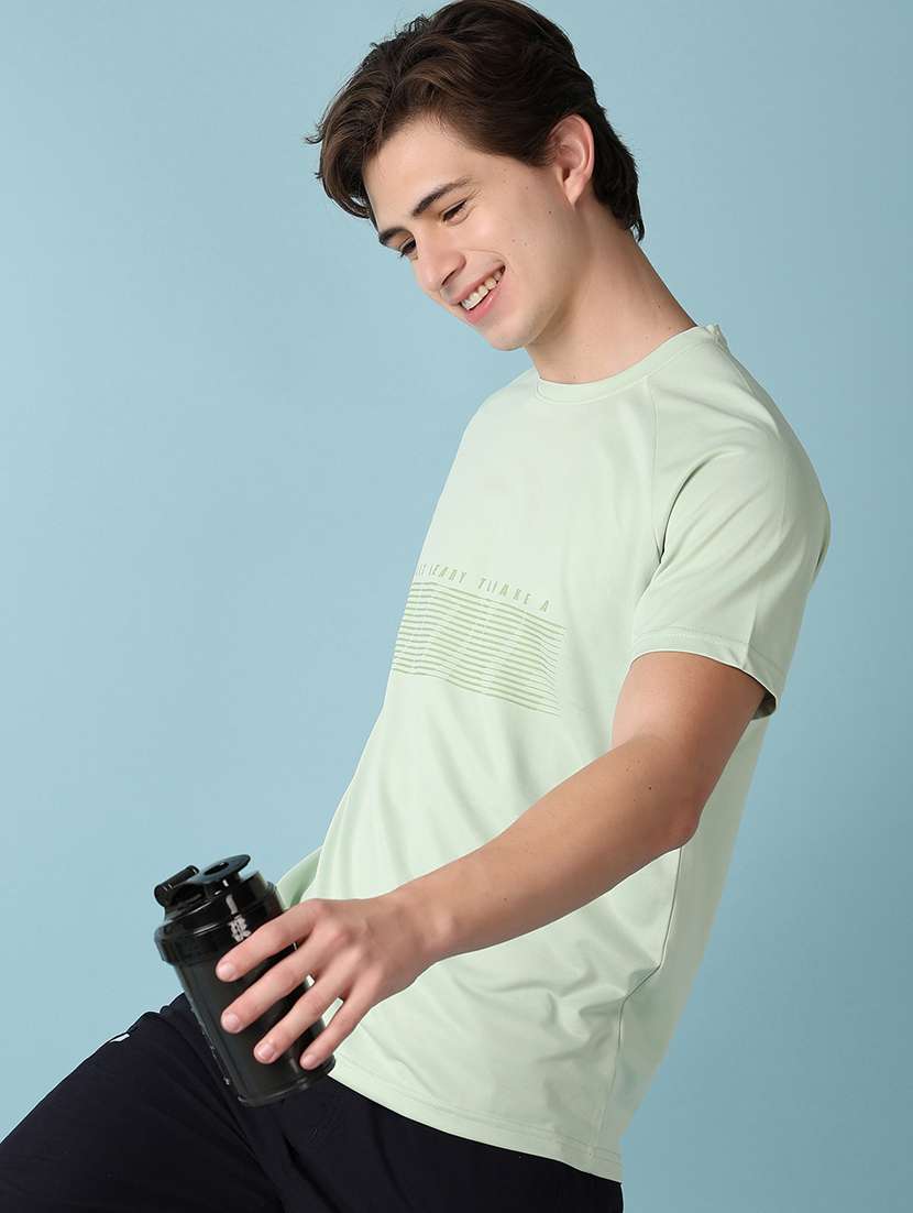 men front print short sleeve t-shirt - 21331476 -  Standard Image - 1