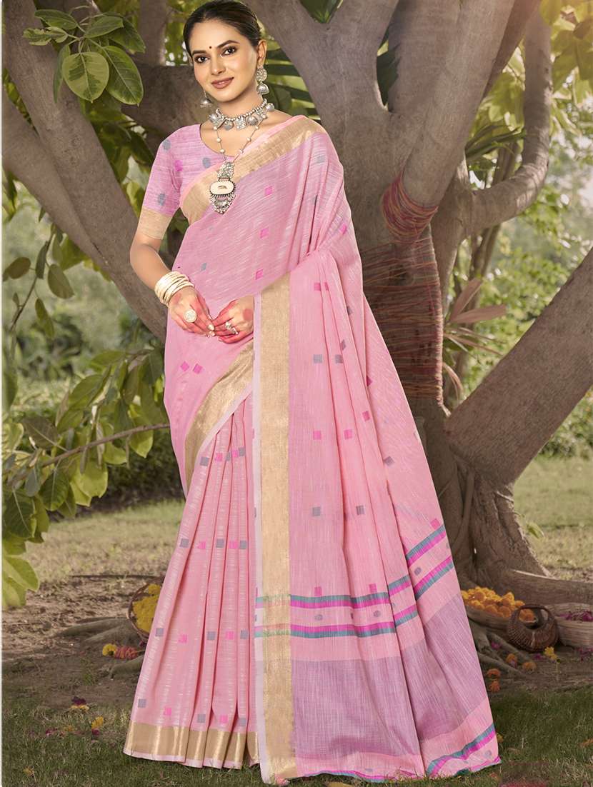 women self design handloom saree with blouse