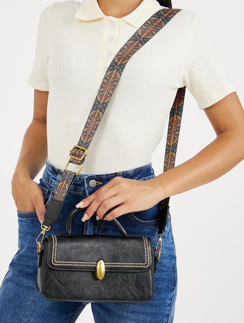 black leatherette (pu) solid sling bag - 21332530 - Standard Image - 4