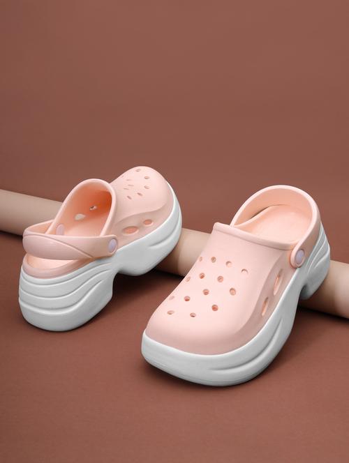 women solid clogs flip flops - 21333263 -  Standard Image - 0