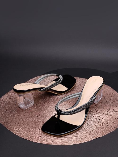 women solid slip on slides - 21333270 -  Standard Image - 0