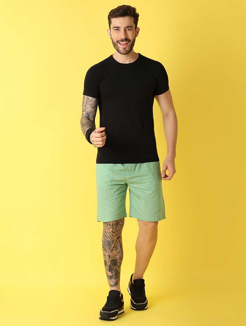 men mid rise solid shorts - 21333841 -  Standard Image - 4