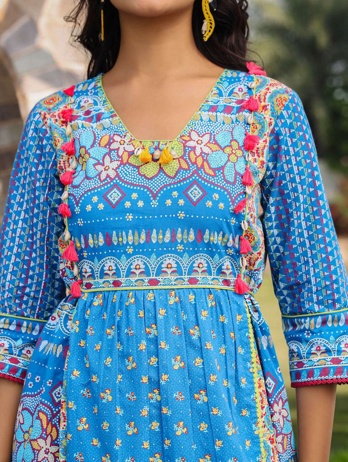 blue floral printed a-line ethnic dress - 21337814 - Standard Image - 4