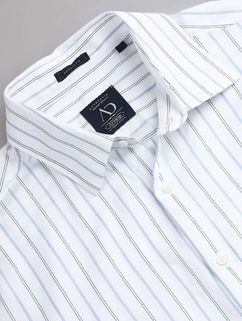 men white cotton casual shirt - 21338408 -  Standard Image - 4