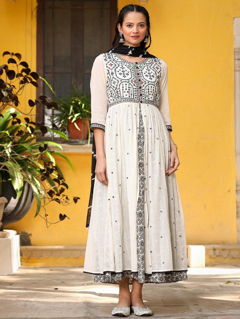 women off-white round neck flared dress - 21338661 - Standard Image - 1