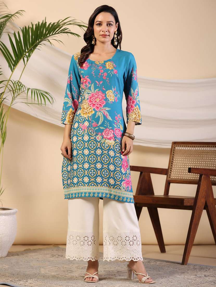 women three quarter sleeve straight kurta