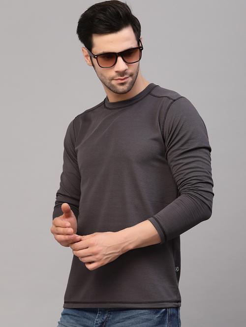 men plain round neck t-shirt - 21339592 - Standard Image - 0