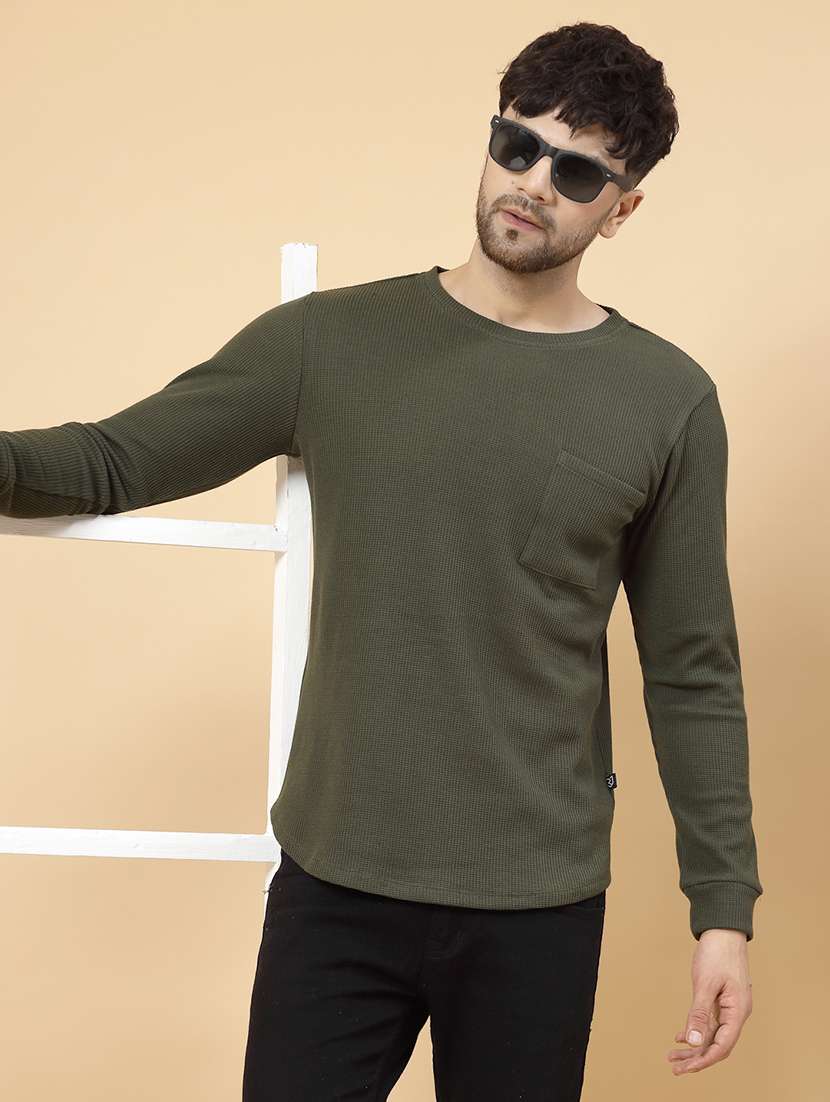 men plain round neck t-shirt - 21339596 -  Standard Image - 1