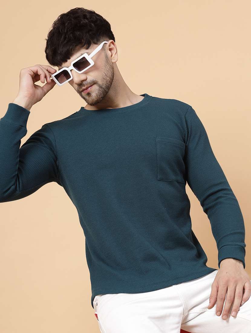 men plain round neck t-shirt - 21339599 -  Standard Image - 1