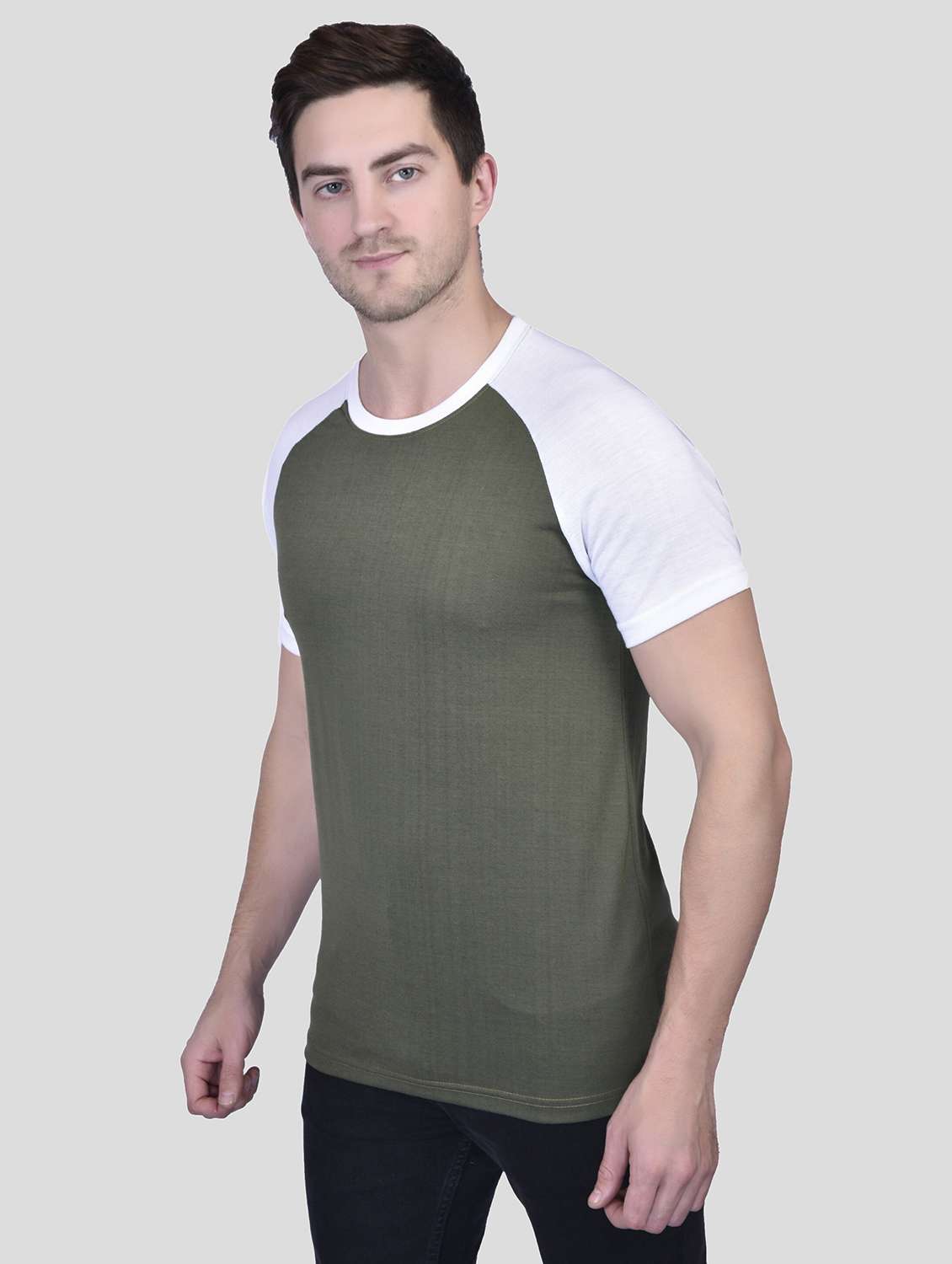 men color block round neck t-shirt - 21340535 - Standard Image - 1