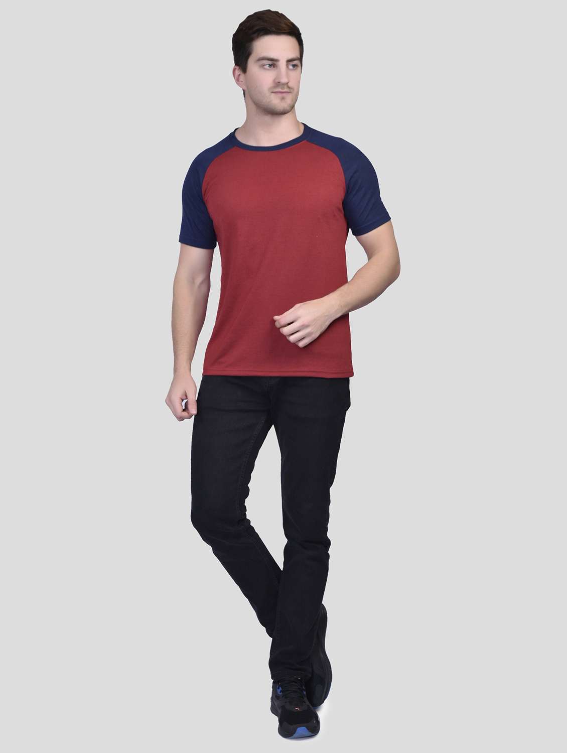 men color block round neck t-shirt - 21340539 - Standard Image - 4