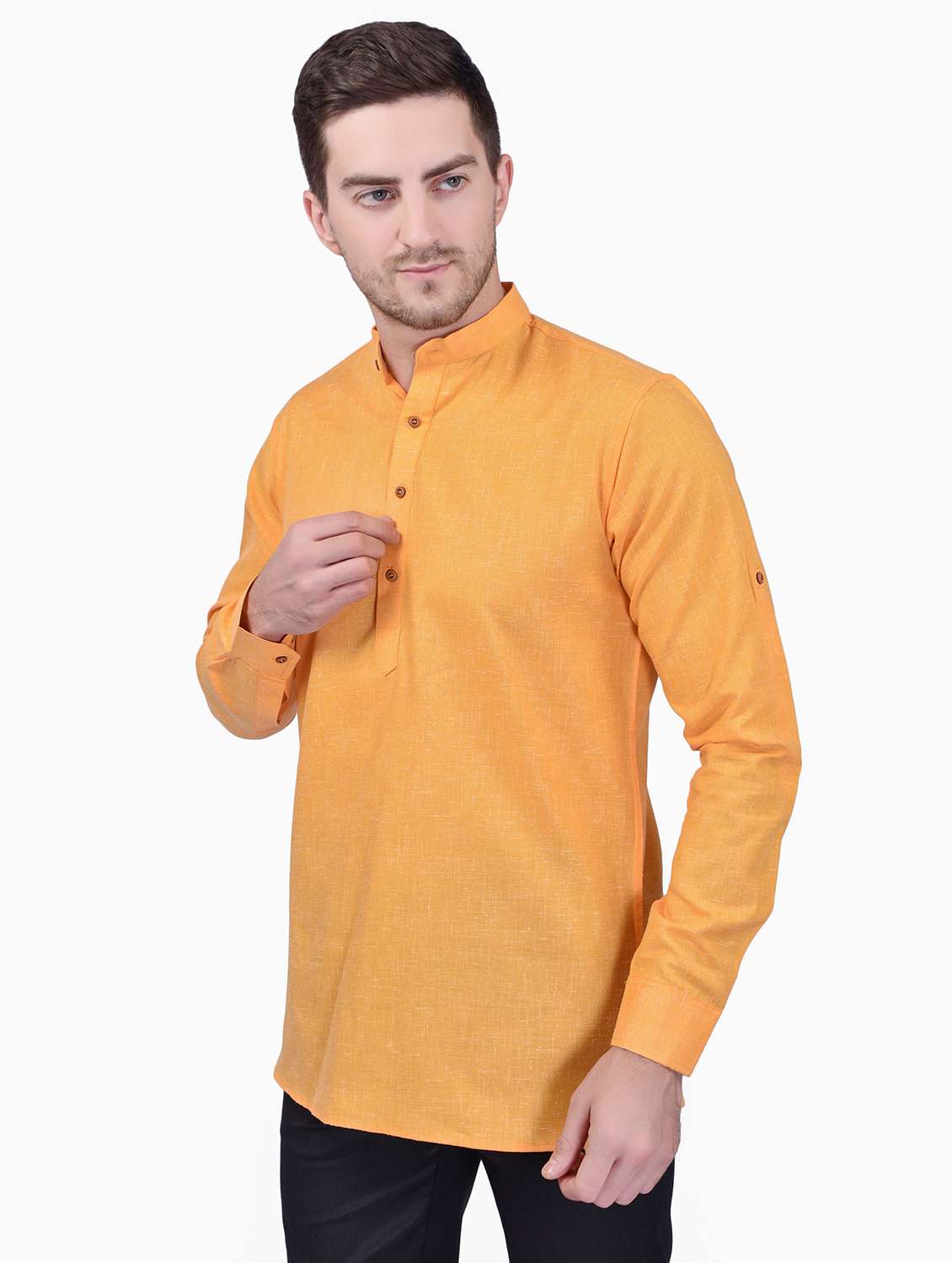 men mandarin neck solid short kurta - 21340623 - Standard Image - 1