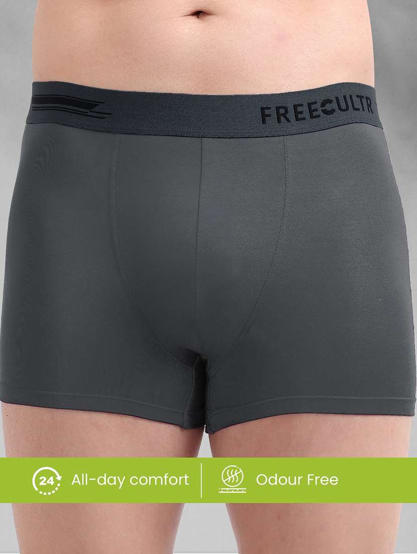 men solid trunk - 21342492 -  Standard Image - 1