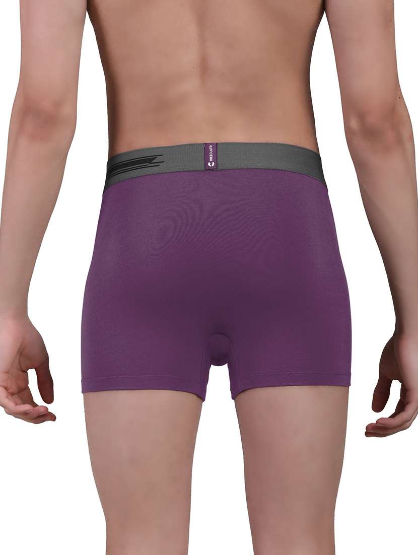 men solid trunk - 21342754 -  Standard Image - 1