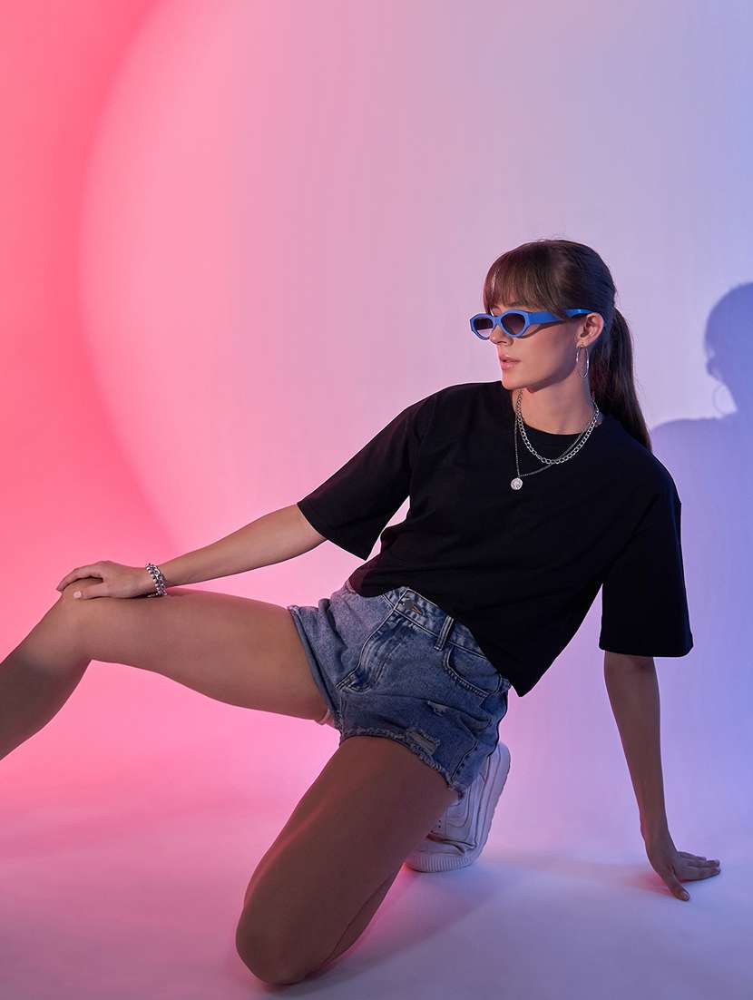 women black cotton boxy t-shirt - 21344185 -  Standard Image - 4