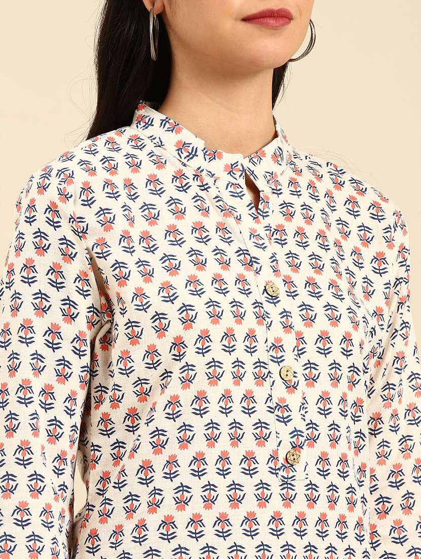 women three quarter sleeve straight kurta - 21344928 -  Standard Image - 4