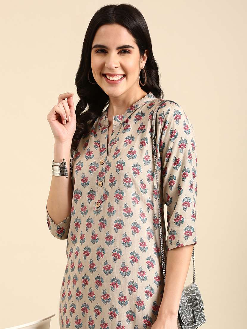 women three quarter sleeve straight kurta - 21344929 -  Standard Image - 4