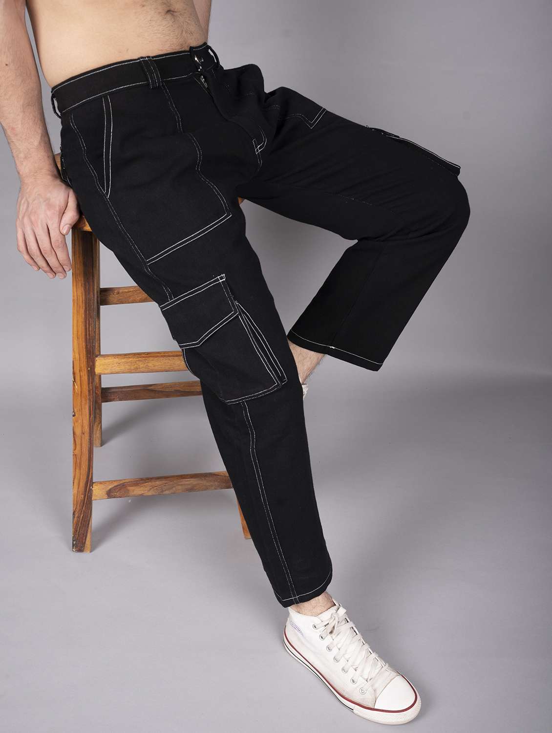 men solids loose fit cargos - 21344986 -  Standard Image - 1