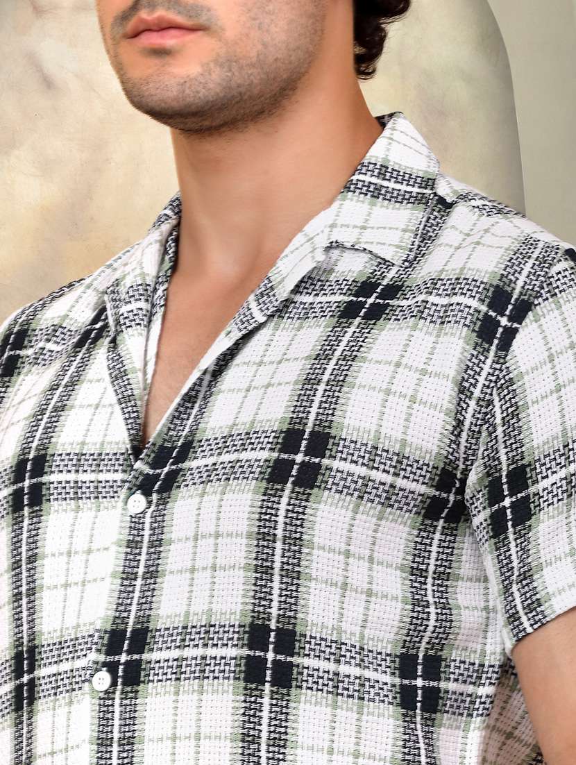 men checkered cotton casual shirt - 21345446 -  Standard Image - 4