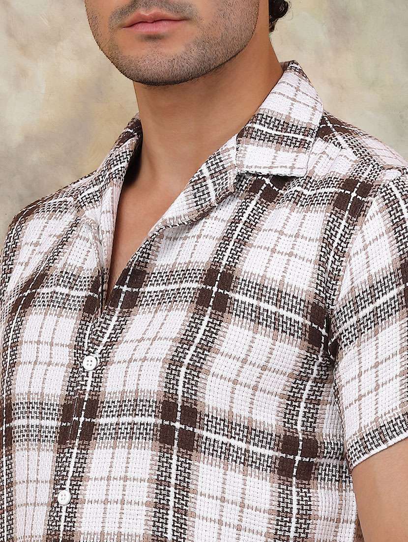 men checkered cotton casual shirt - 21345447 -  Standard Image - 4