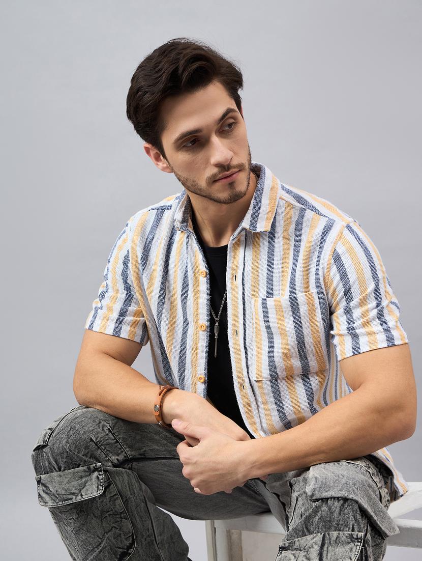 men short sleeves casual shirts - 21345563 - Standard Image - 4