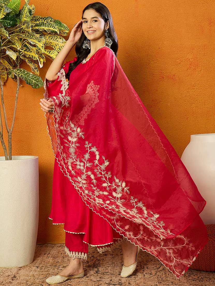 women red embroidered suit set - 21345839 - Standard Image - 1