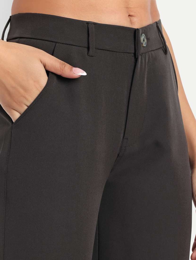 women solid mid rise wide leg trouser - 21347571 -  Standard Image - 4