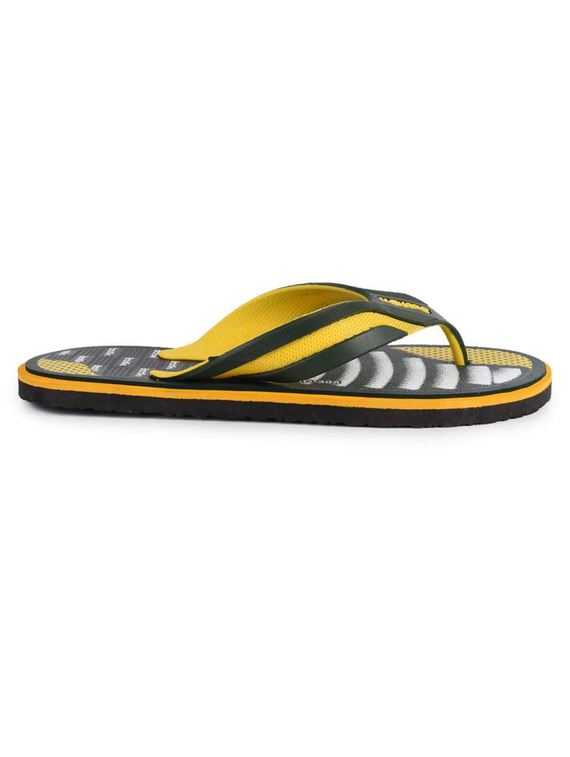 men slip on slipper - 21348285 -  Standard Image - 1