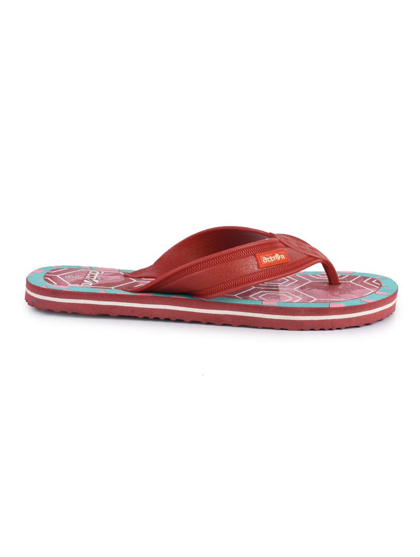 men slip on slipper - 21348290 -  Standard Image - 1