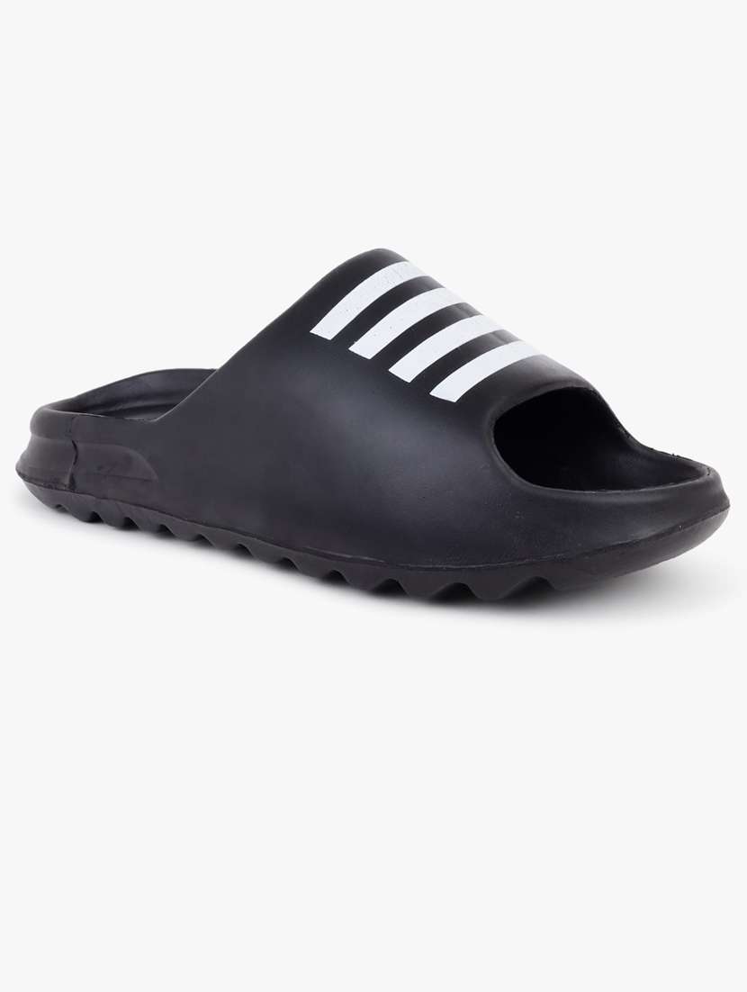 men slip on flip flop - 21348302 -  Standard Image - 1