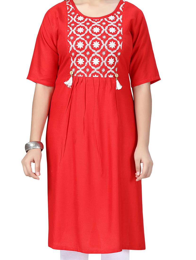 girls red embroidered cotton kurta legging set - 21348923 - Standard Image - 4