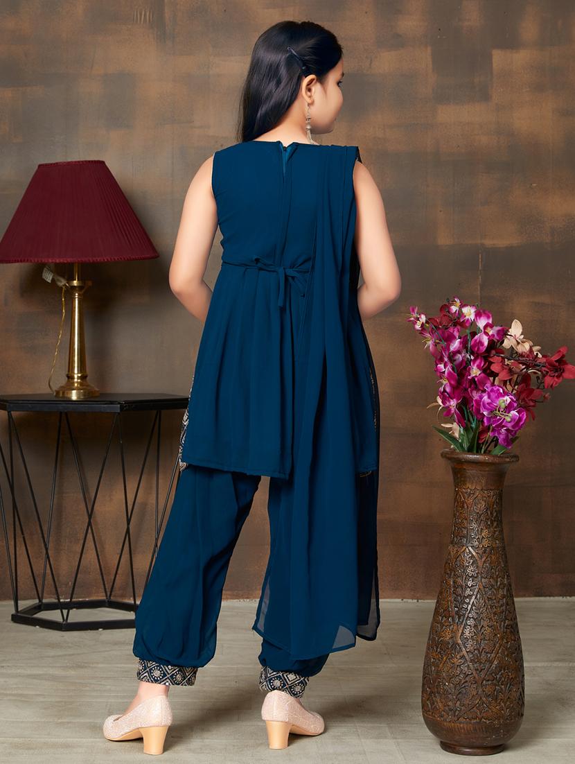 girls top and bottom ethnic wear sets - 21349093 - Standard Image - 4