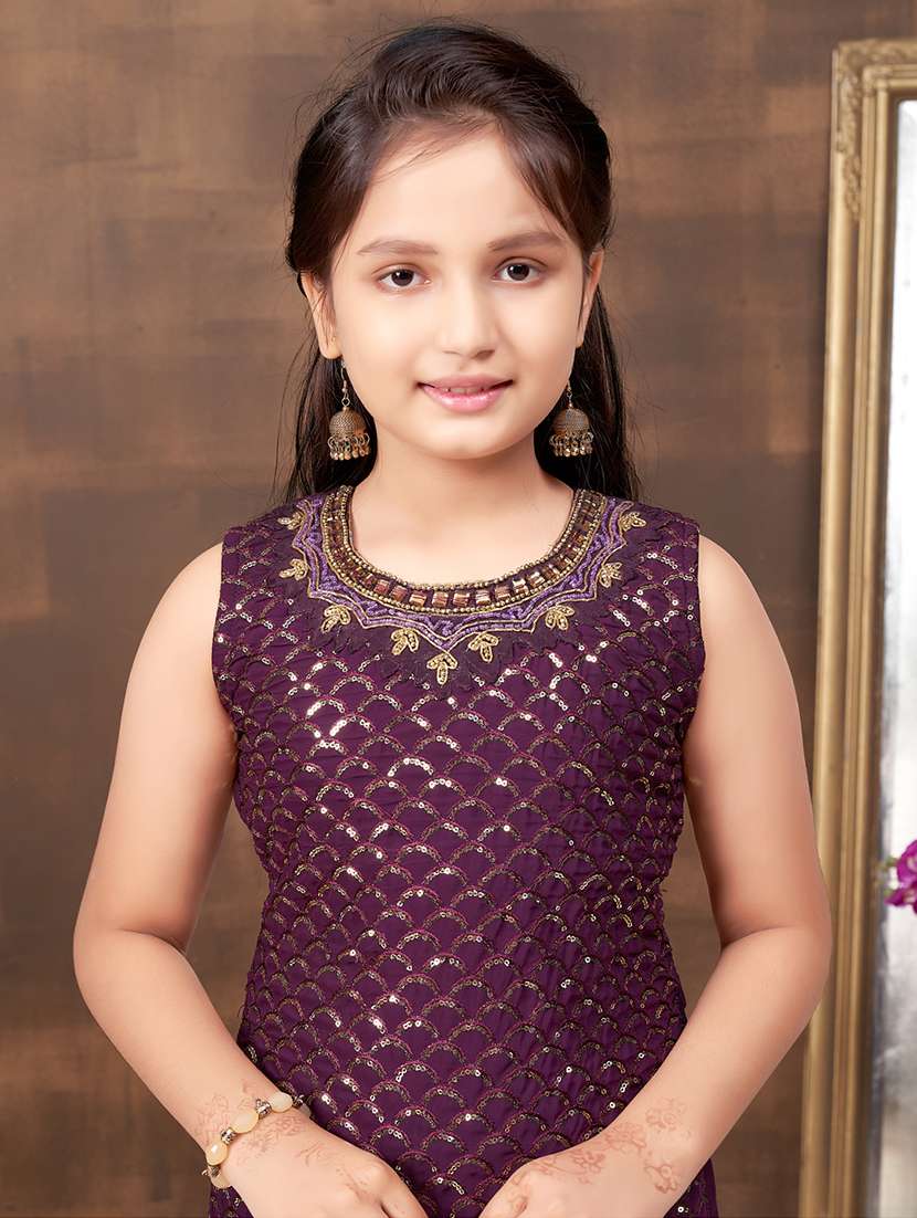 girls embroidered suit set with dupatta - 21349128 -  Standard Image - 4